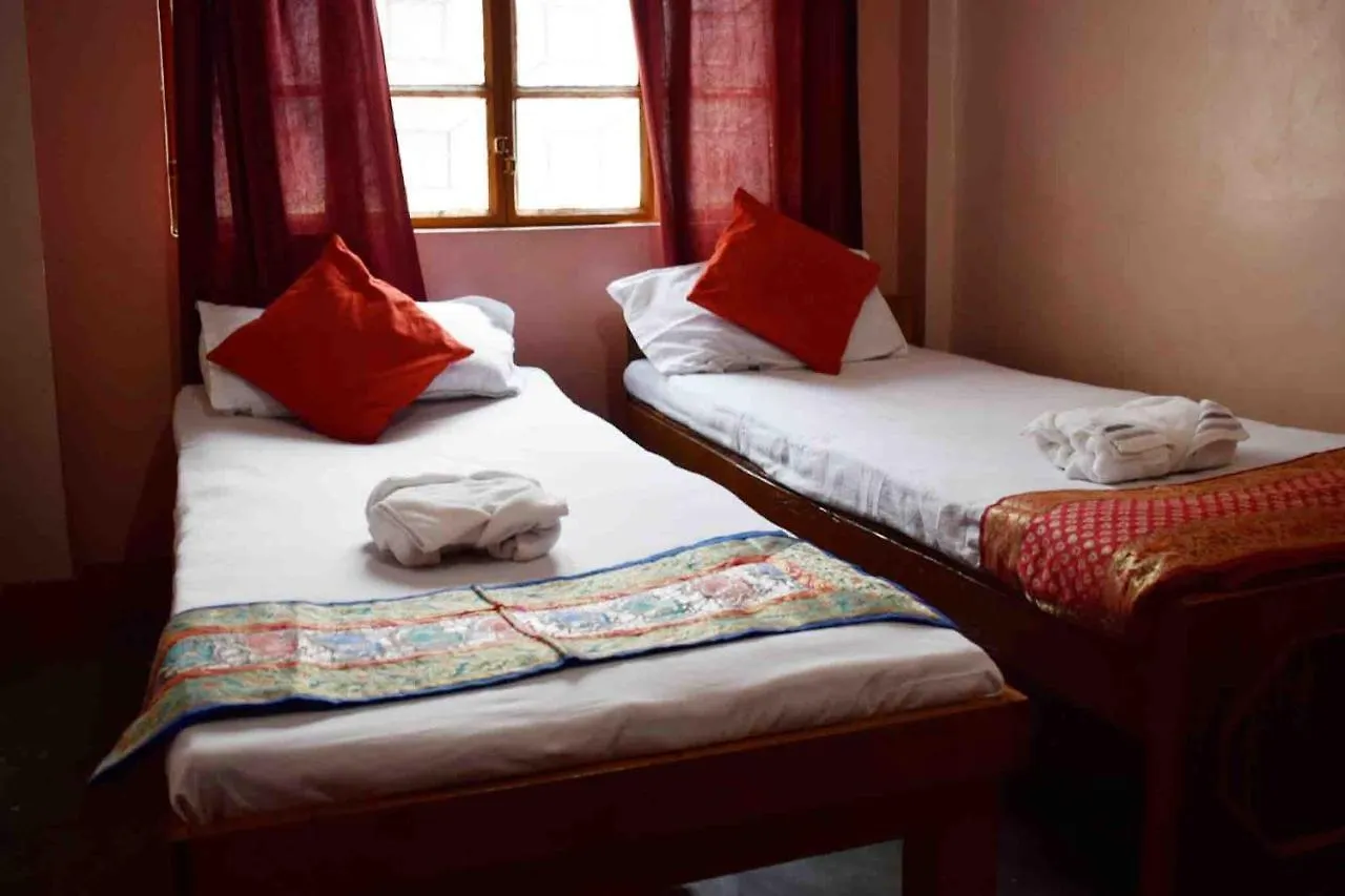 Family Guest House Varanasi 2*,