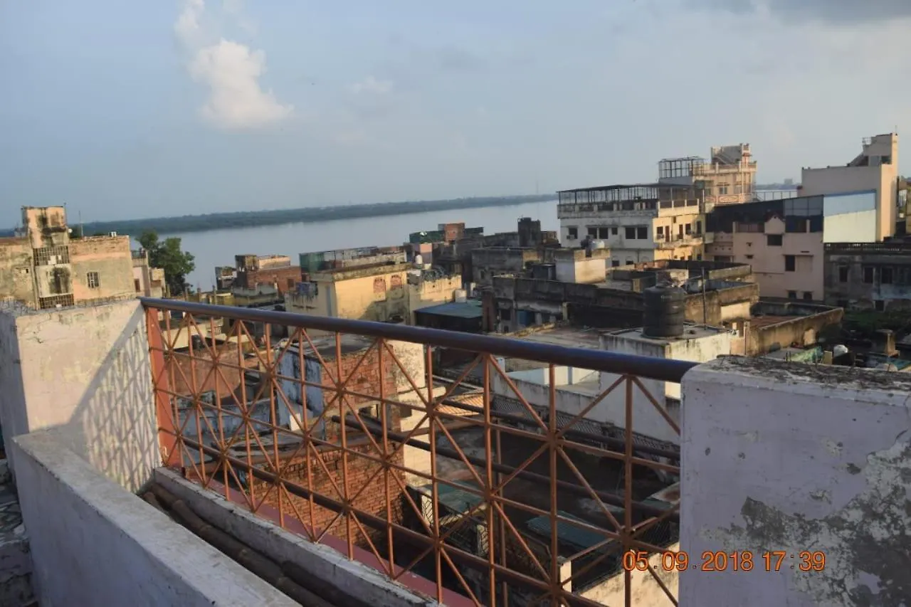 Family Guest House Varanasi
