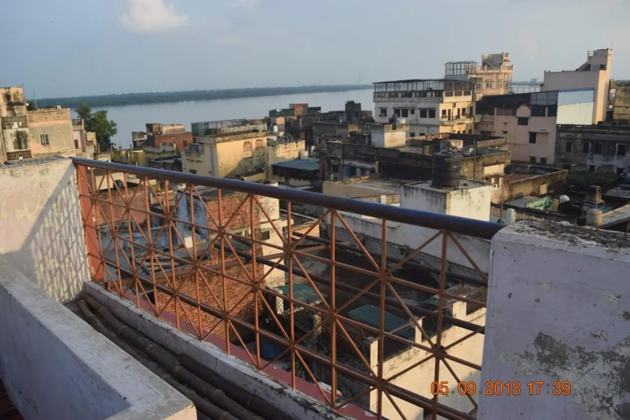 Family Guest House Varanasi