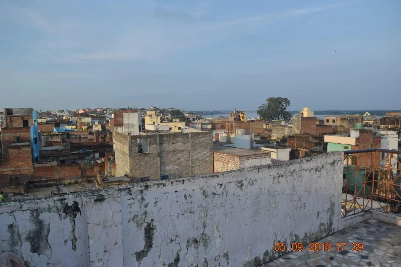 Family Guest House Varanasi