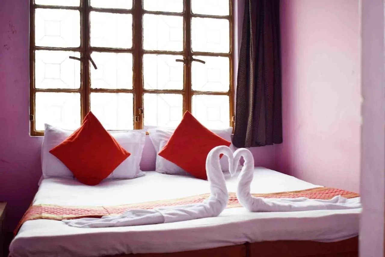 Family Guest House 바라나시
