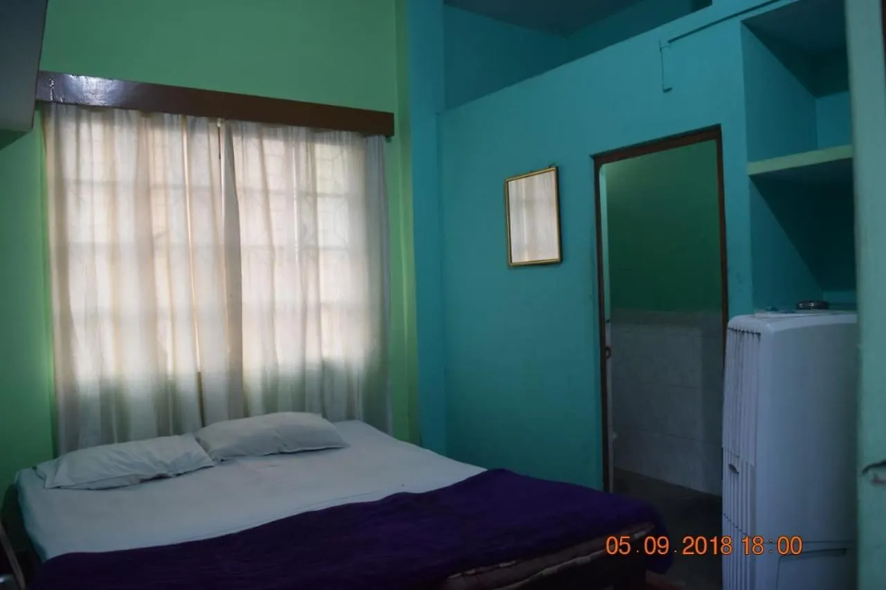Family Guest House 바라나시
